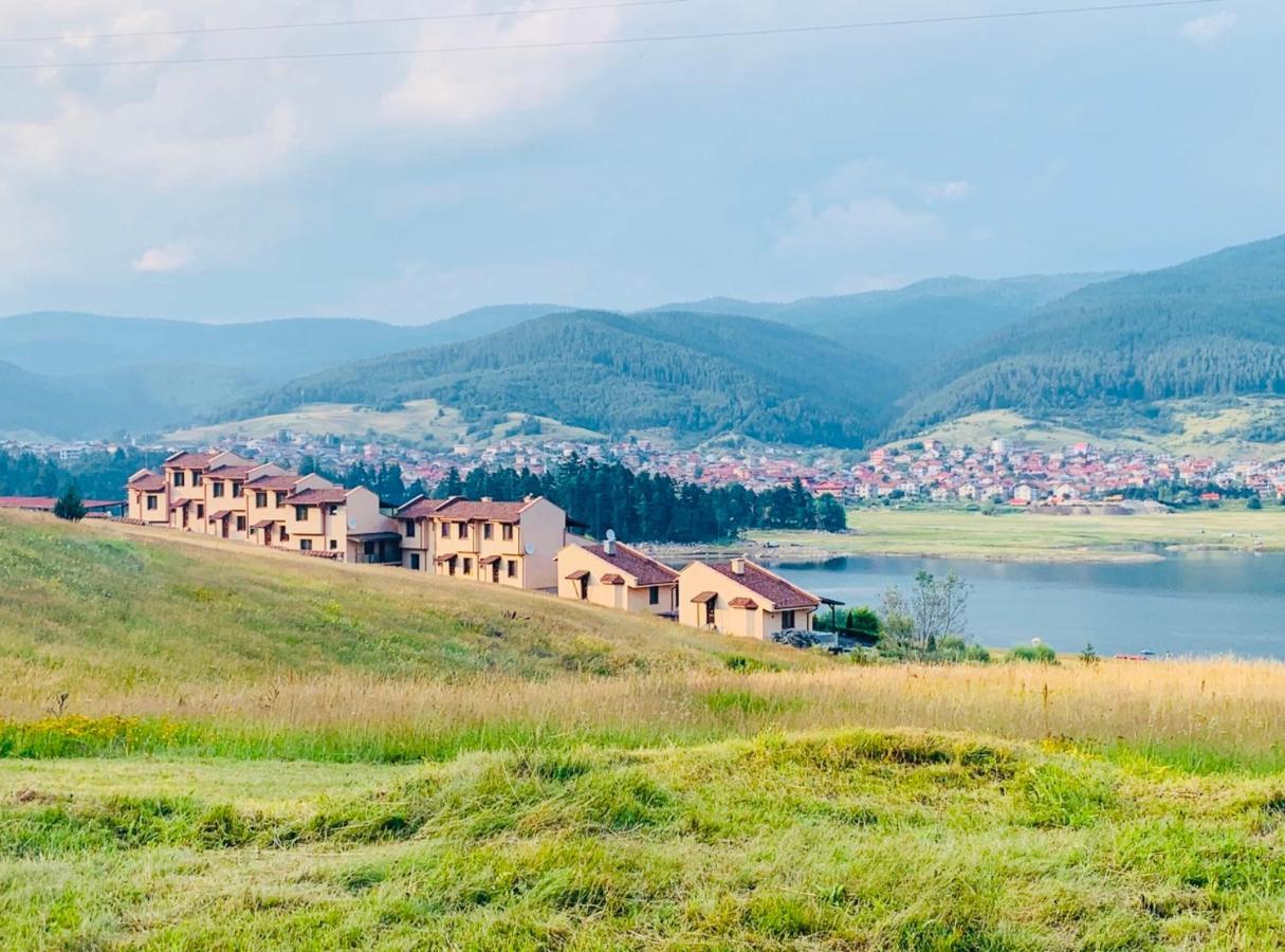 Отель Vip Complex Сырница Экстерьер фото
