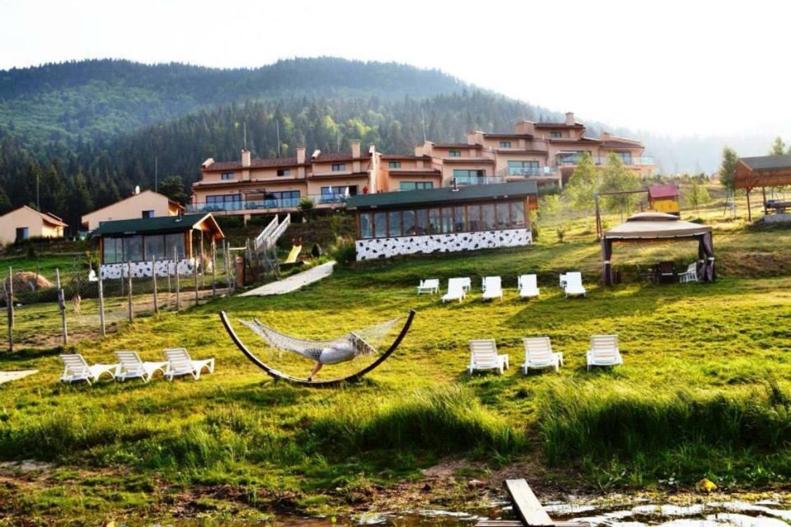 Отель Vip Complex Сырница Экстерьер фото