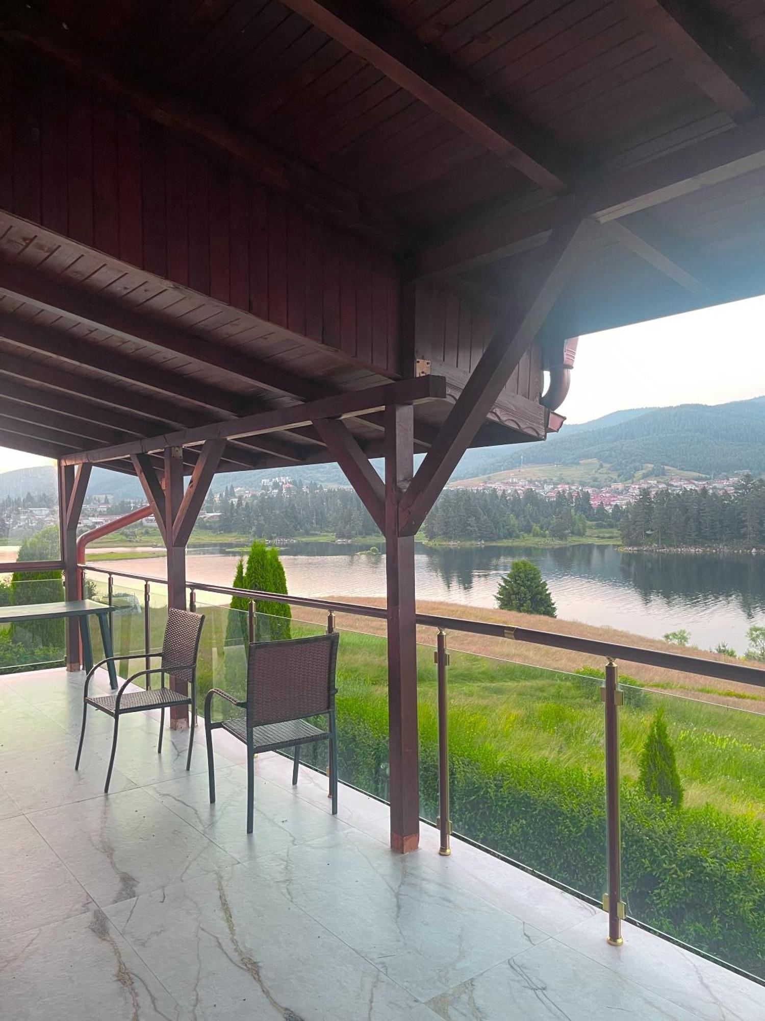 Отель Vip Complex Сырница Экстерьер фото